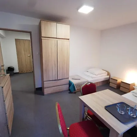 Pokoje Goscinne Holtur Podczele