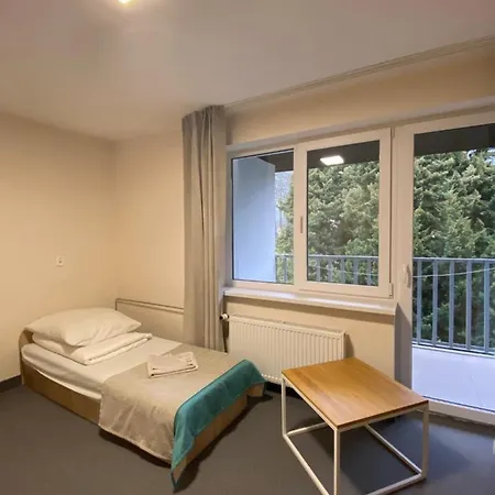 Apartmanhotel Pokoje Goscinne Holtur Podczele *
