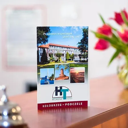 Pokoje Goscinne Holtur Podczele *