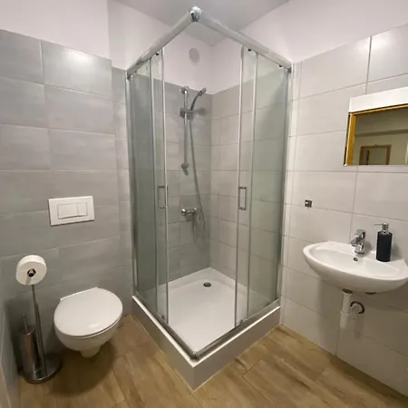 Pokoje Goscinne Holtur Podczele