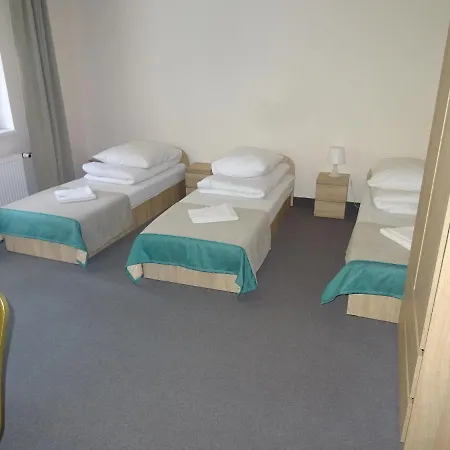 Pokoje Goscinne Holtur Podczele *