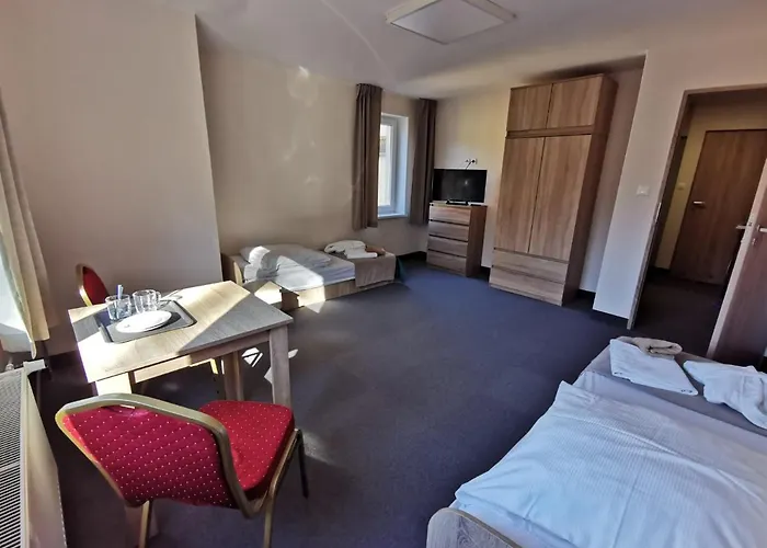 Apartahotel Pokoje Goscinne Holtur Podczele Kołobrzeg